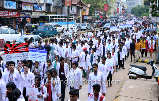 Doctors protest  1